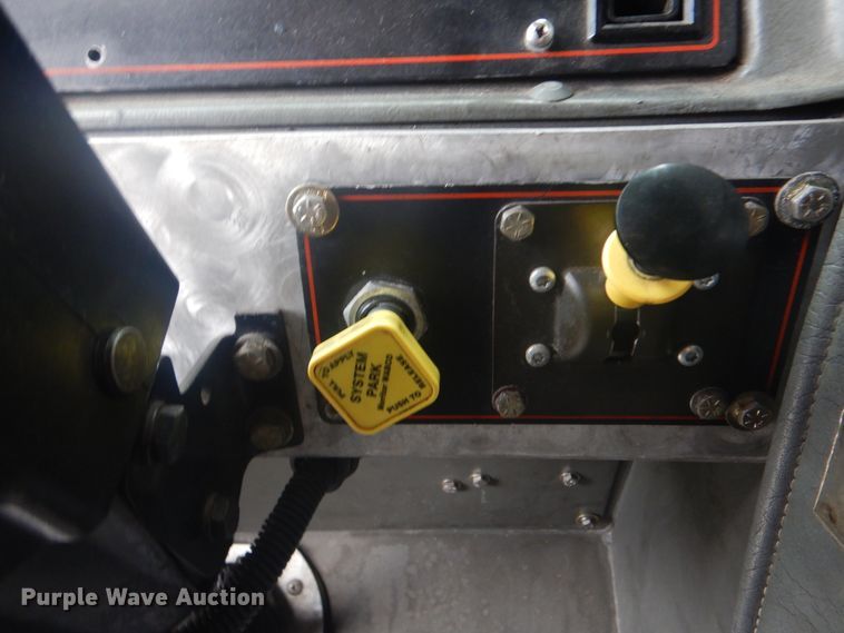 image for item GY9836 1998 Emergency One pumper fire truck