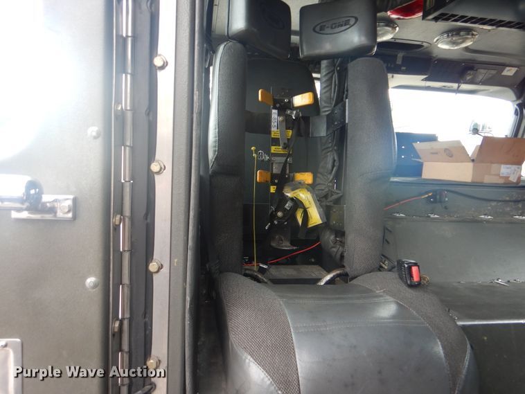 image for item GY9836 1998 Emergency One pumper fire truck