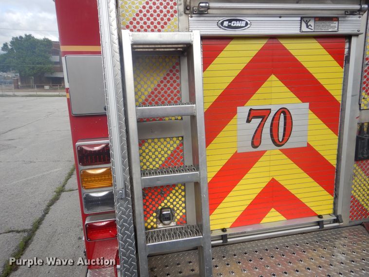 image for item GY9836 1998 Emergency One pumper fire truck