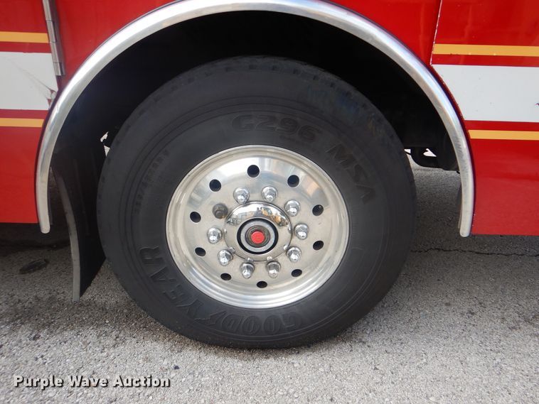 image for item GY9836 1998 Emergency One pumper fire truck