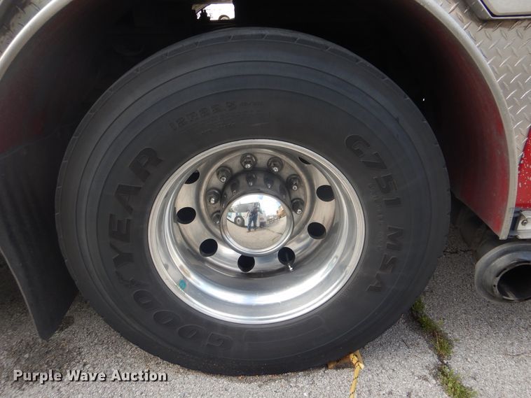 image for item GY9836 1998 Emergency One pumper fire truck