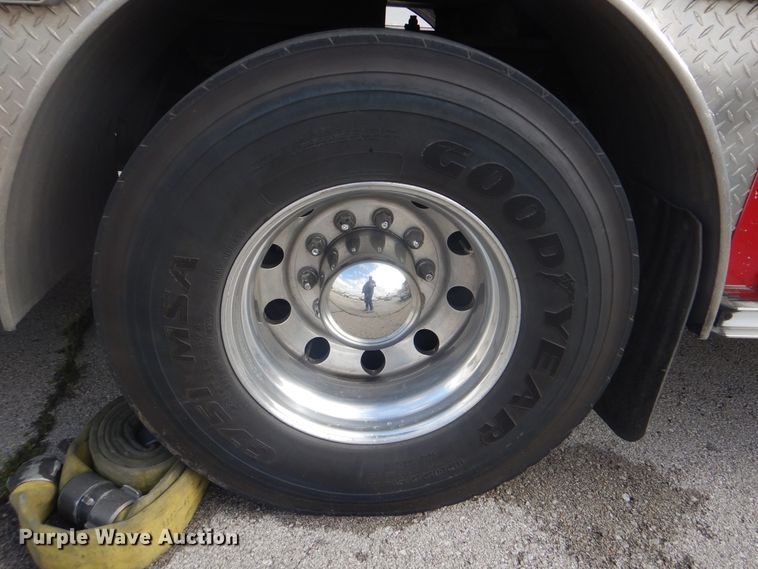 image for item GY9836 1998 Emergency One pumper fire truck