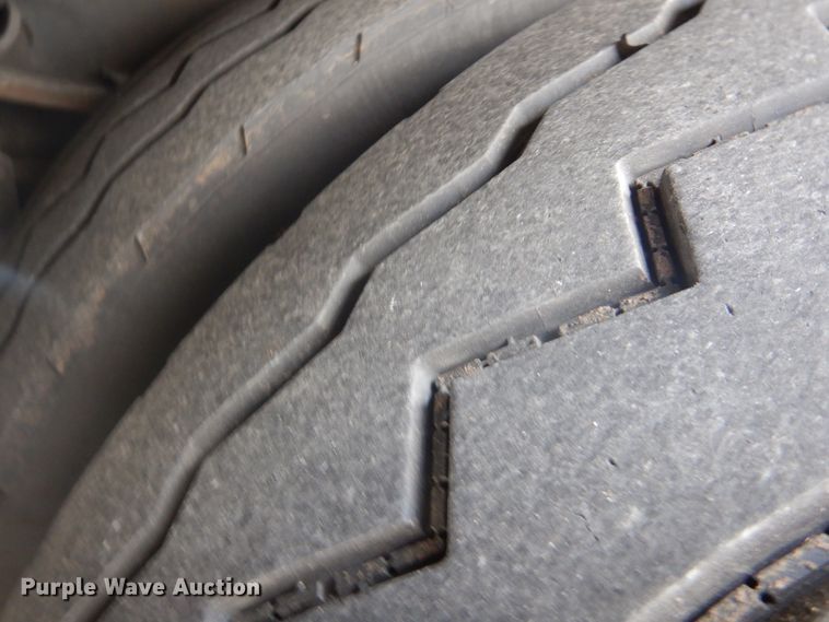 image for item GY9836 1998 Emergency One pumper fire truck