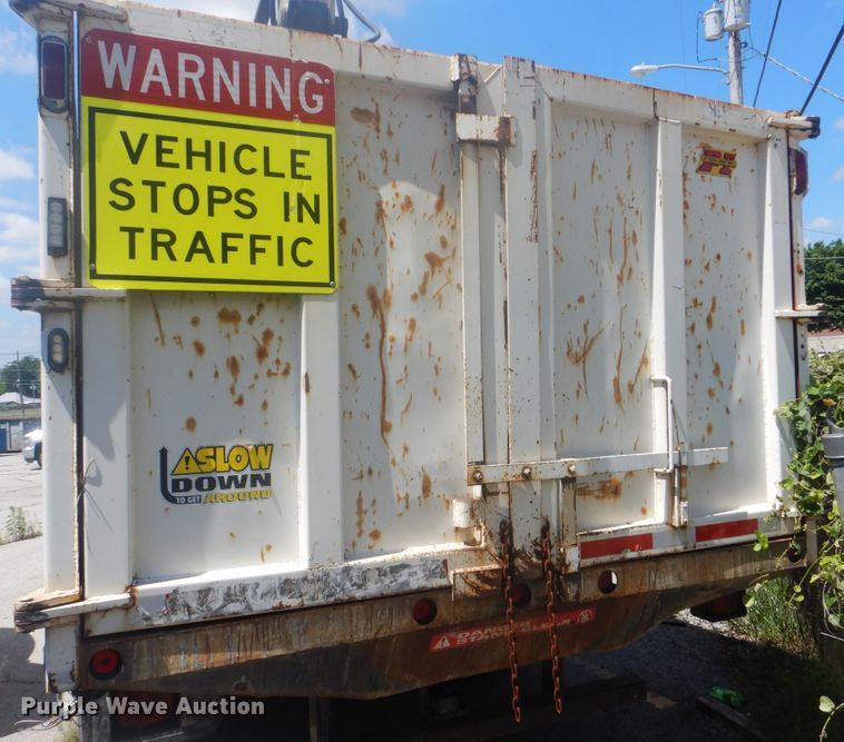 image for item GY9961 2013 International DuraStar 4300M7  flatbed truck