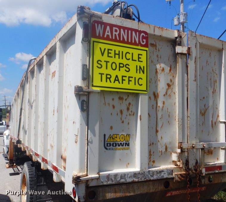 image for item GY9961 2013 International DuraStar 4300M7  flatbed truck