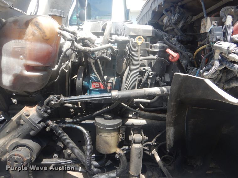 image for item GY9961 2013 International DuraStar 4300M7  flatbed truck