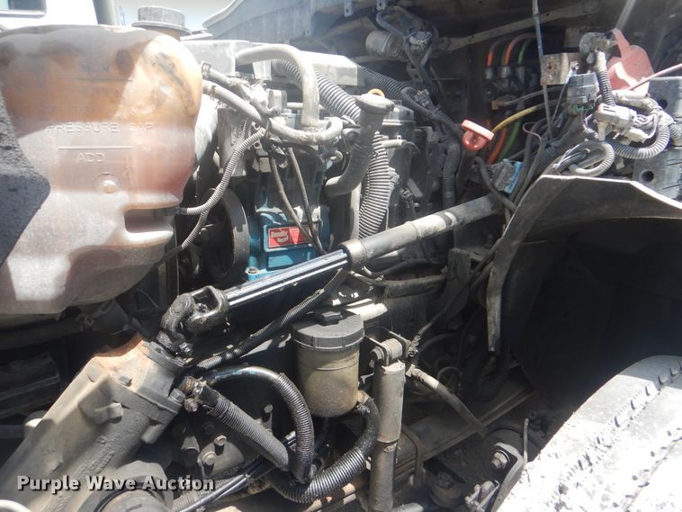 image for item GY9961 2013 International DuraStar 4300M7  flatbed truck