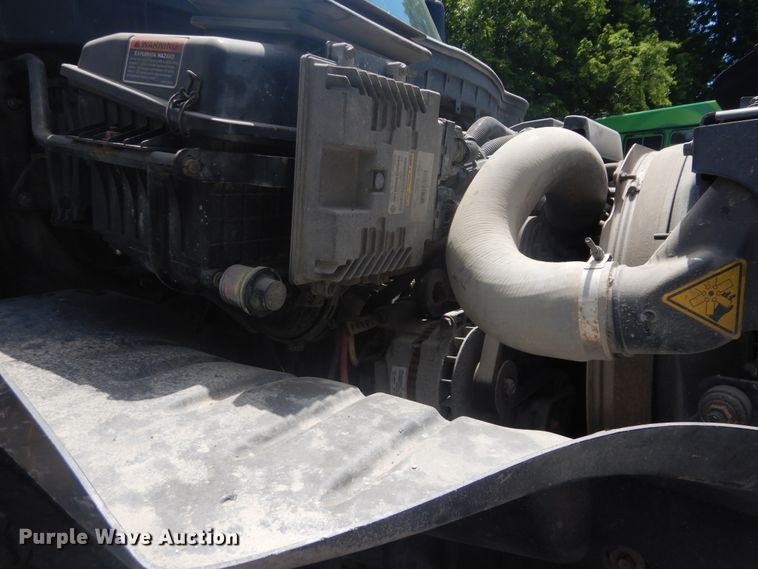 image for item GY9961 2013 International DuraStar 4300M7  flatbed truck