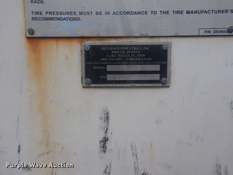 image for item GY9961 2013 International DuraStar 4300M7  flatbed truck