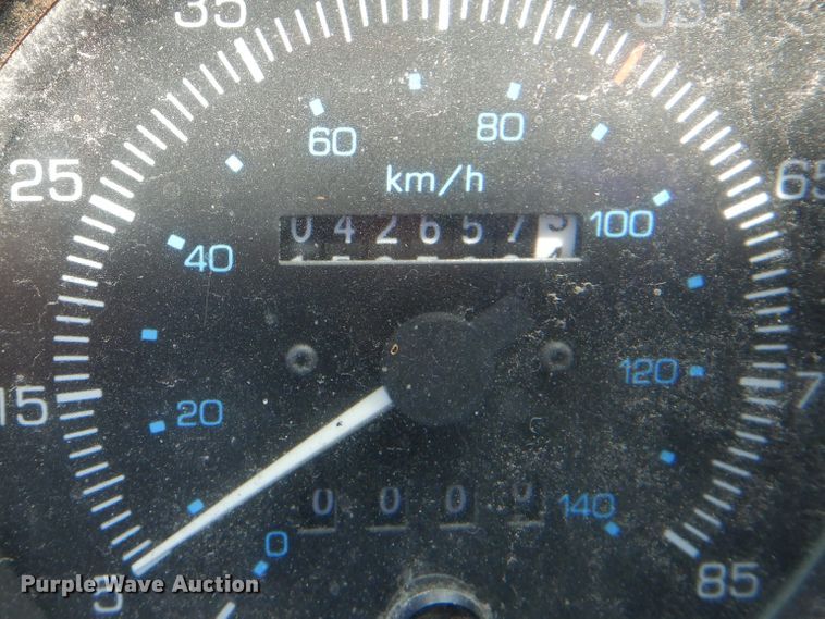 image for item GY9963 1992 Ford Cargo 7000  flatbed truck