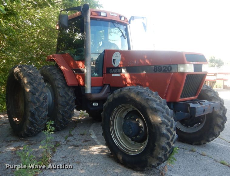 image for item GY9966 1998 Case IH 8920  tractor