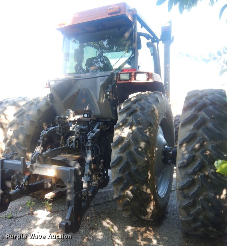 image for item GY9966 1998 Case IH 8920  tractor