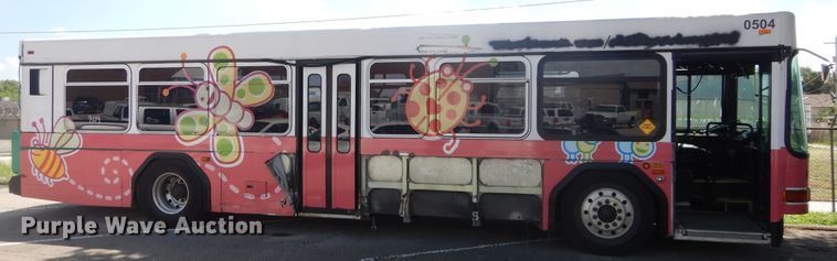 image for item GY9993 2004 Gillig  shuttle bus