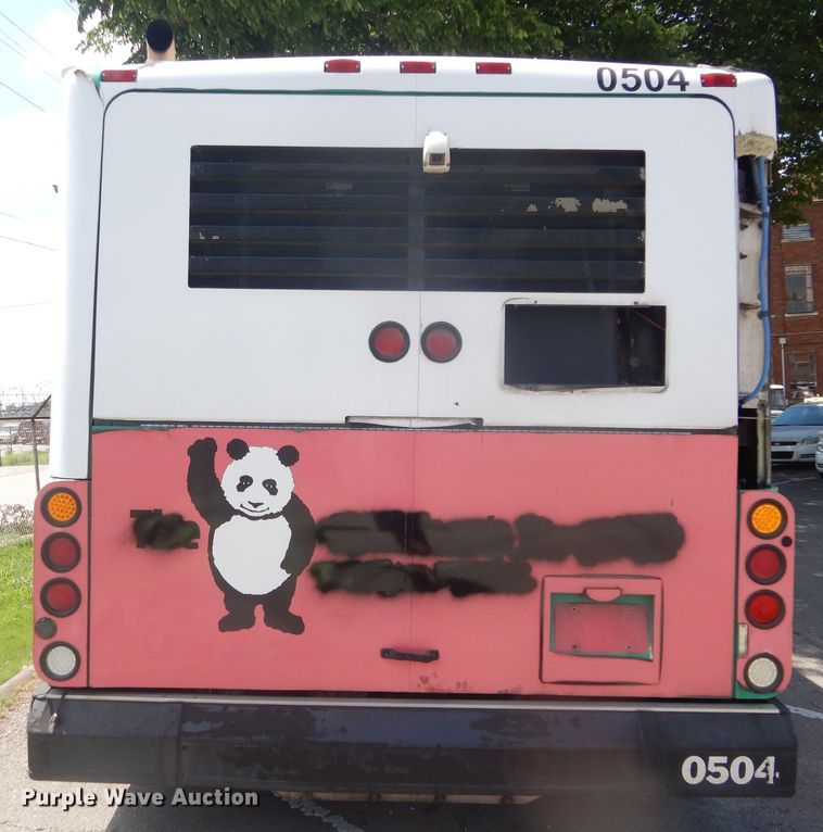 image for item GY9993 2004 Gillig  shuttle bus