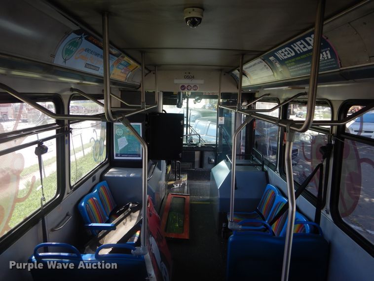 image for item GY9993 2004 Gillig  shuttle bus