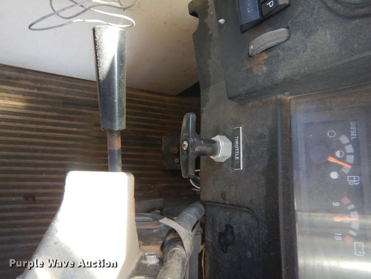 image for item HS9600 1998 Blue Bird TC2000  school bus