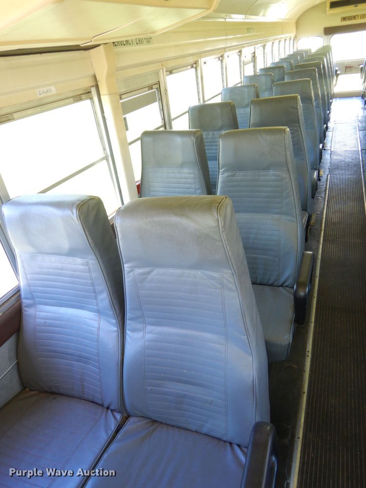 image for item HS9600 1998 Blue Bird TC2000  school bus