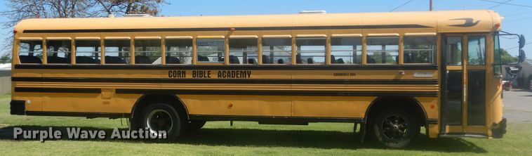 image for item HS9601 1999 Blue Bird TC2000  school bus