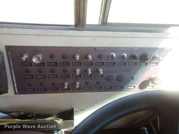 image for item HS9601 1999 Blue Bird TC2000  school bus