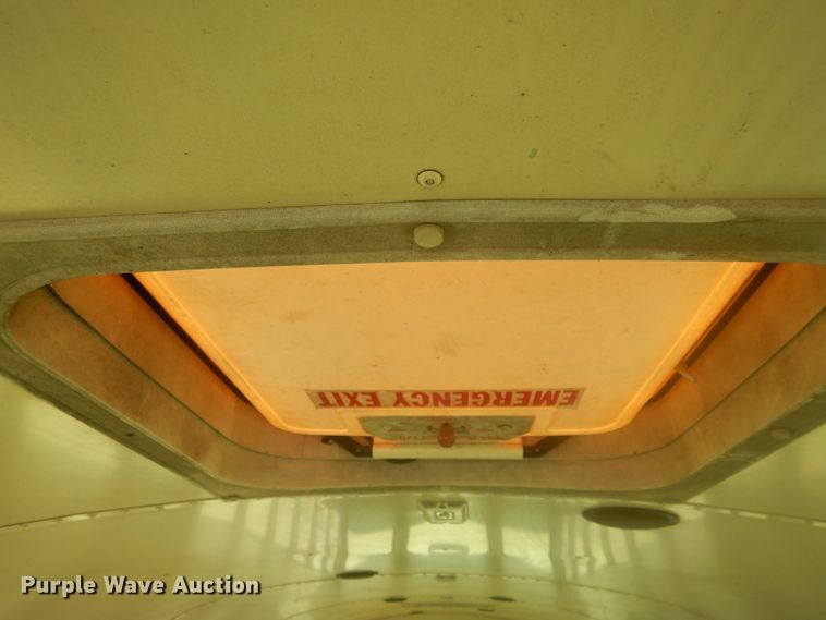 image for item HS9601 1999 Blue Bird TC2000  school bus