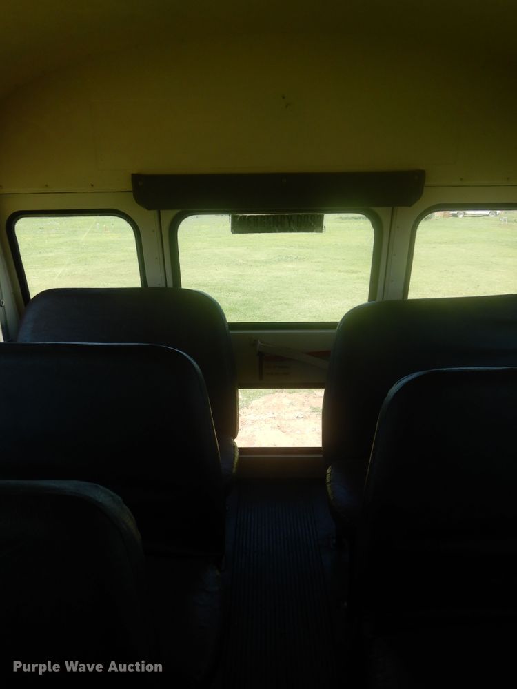 image for item HS9601 1999 Blue Bird TC2000  school bus