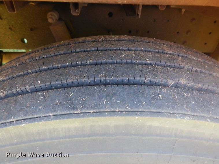 image for item HS9601 1999 Blue Bird TC2000  school bus