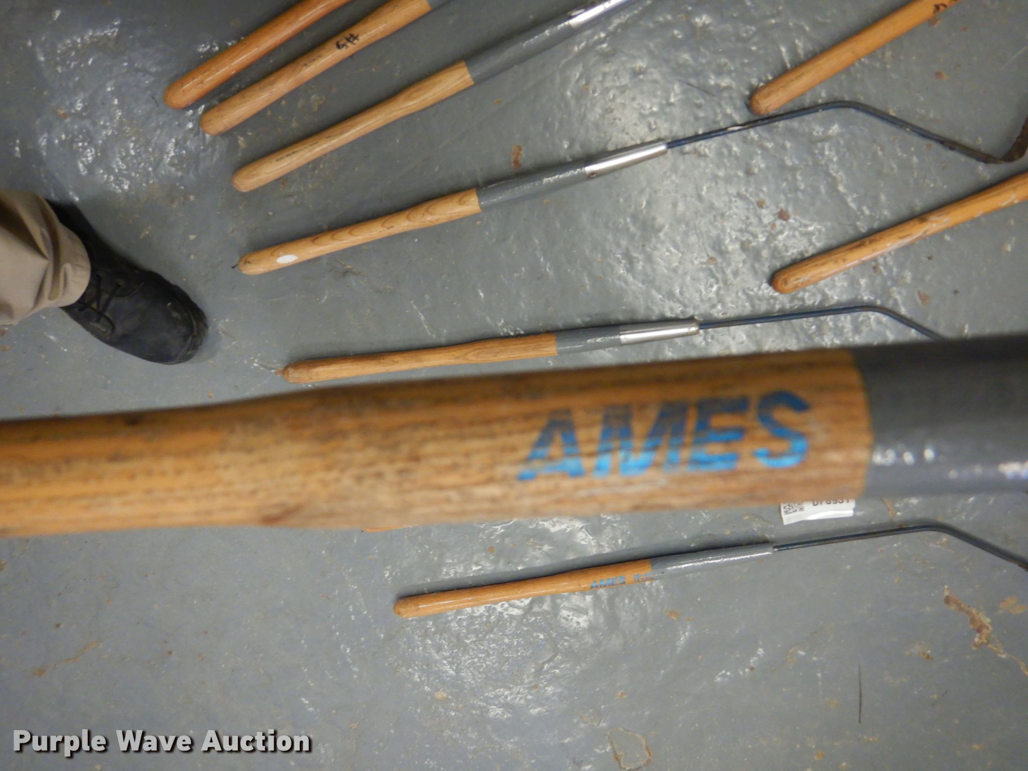 (12) AMES grass whips in Norton, KS Item DF8931 sold Purple Wave