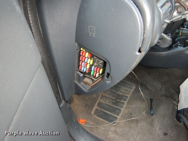 image for item DE4089 2003 Chevrolet Cavalier