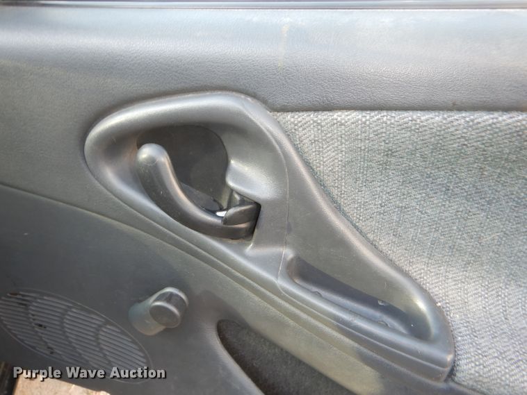 image for item DE4089 2003 Chevrolet Cavalier