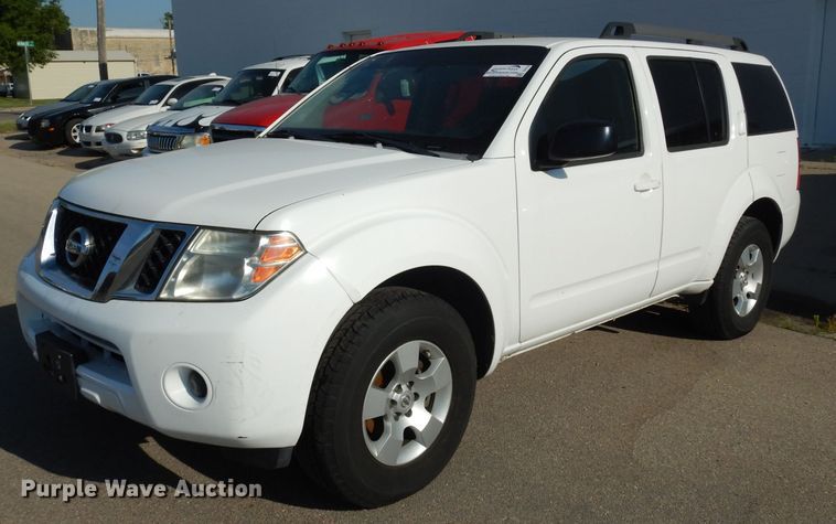 image for item DF4119 2009 Nissan Pathfinder  SUV