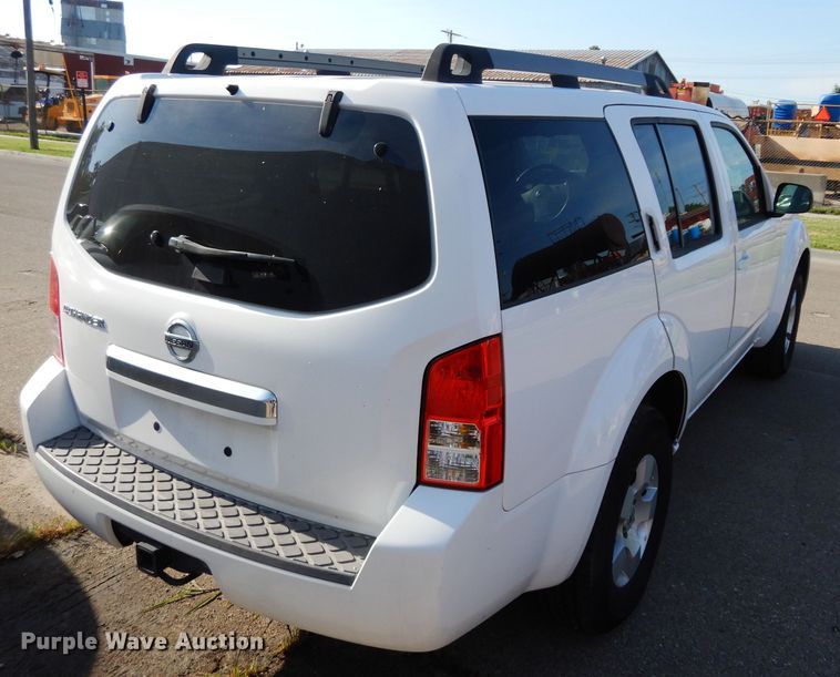 image for item DF4119 2009 Nissan Pathfinder  SUV