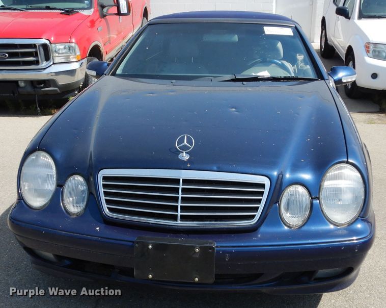 image for item DF4121 2000 Mercedes Benz CLK 320