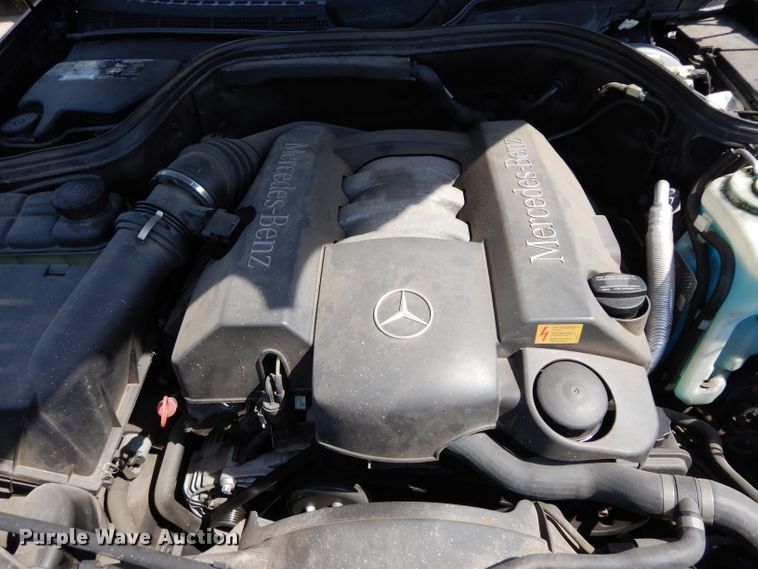image for item DF4121 2000 Mercedes Benz CLK 320