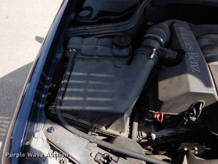 image for item DF4121 2000 Mercedes Benz CLK 320