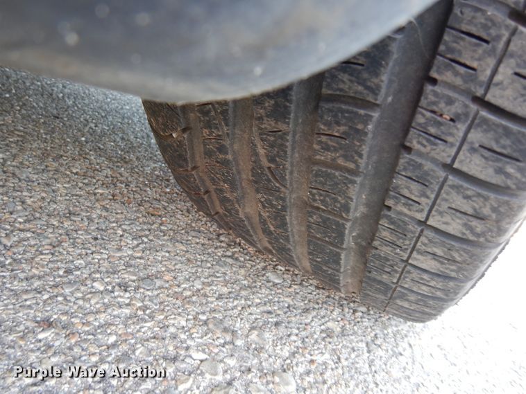 image for item DF4121 2000 Mercedes Benz CLK 320