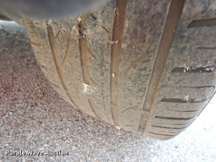 image for item DF4121 2000 Mercedes Benz CLK 320