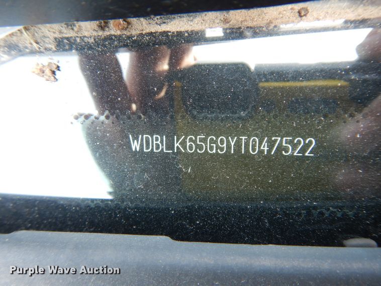 image for item DF4121 2000 Mercedes Benz CLK 320