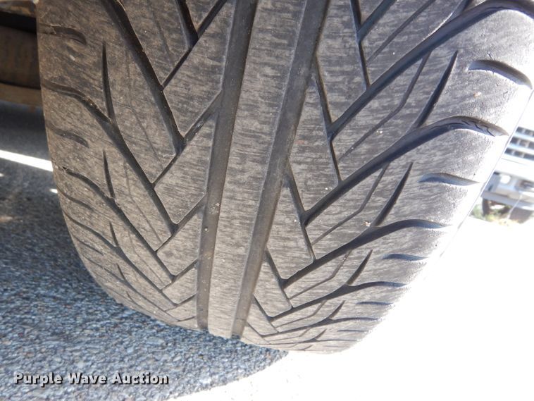 image for item DF4122 2002 Ford Expedition XLT  SUV