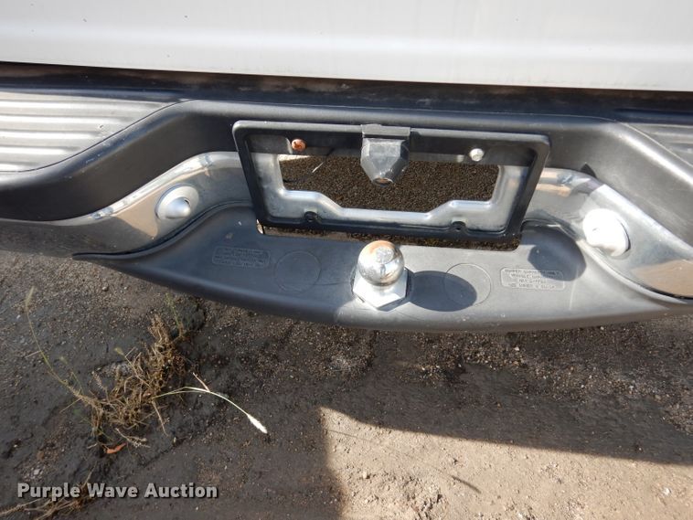 image for item DF4122 2002 Ford Expedition XLT  SUV