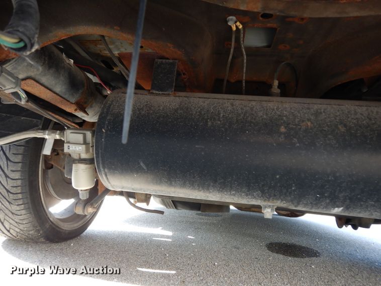 image for item DF4122 2002 Ford Expedition XLT  SUV