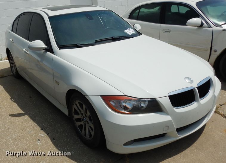 image for item DF4124 2006 BMW 325i