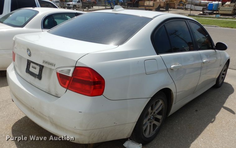 image for item DF4124 2006 BMW 325i