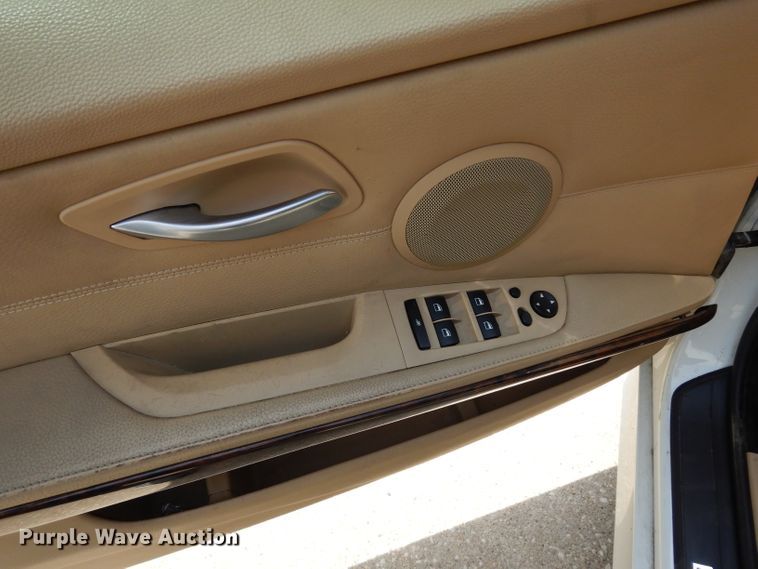 image for item DF4124 2006 BMW 325i