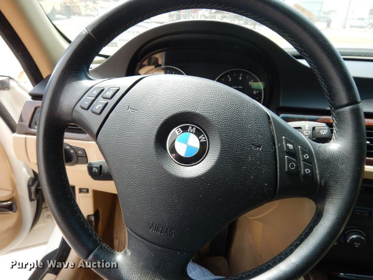 image for item DF4124 2006 BMW 325i