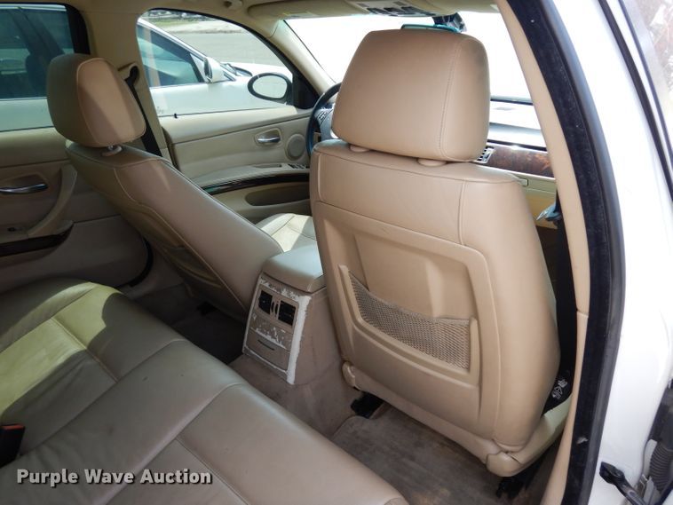 image for item DF4124 2006 BMW 325i