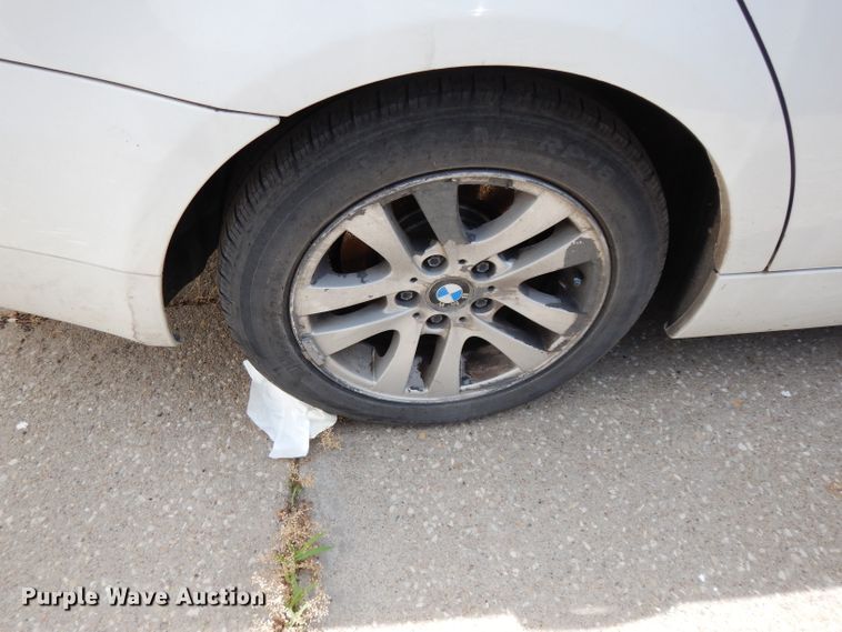 image for item DF4124 2006 BMW 325i