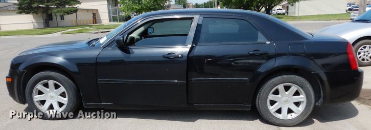 image for item DF4125 2006 Chrysler 300