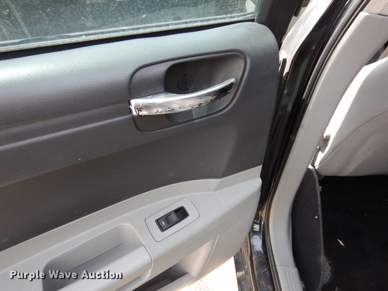 image for item DF4125 2006 Chrysler 300