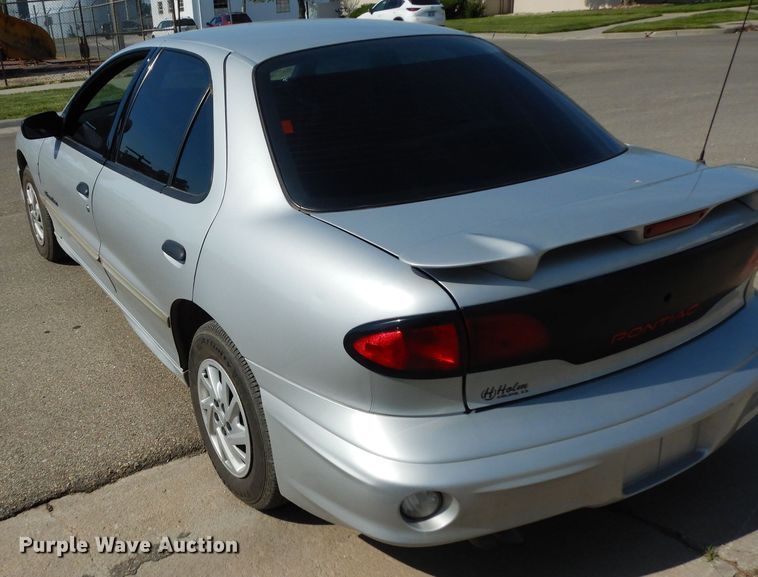 image for item DF4126 2001 Pontiac Sunfire