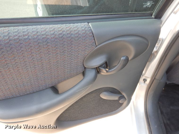 image for item DF4126 2001 Pontiac Sunfire